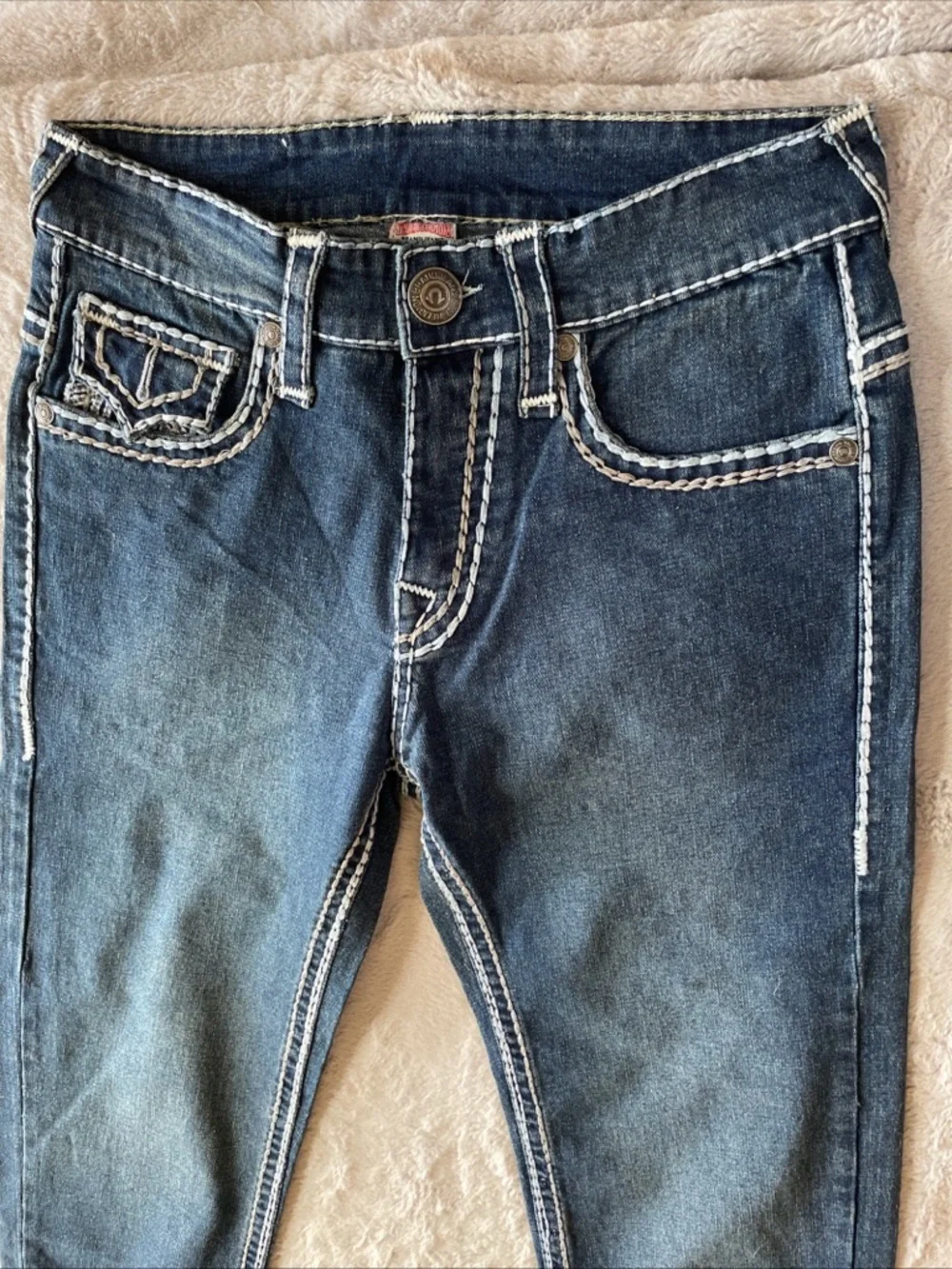 True Religion Indigo Denim Jeans with Contrast Stitching super Ricky T size 31